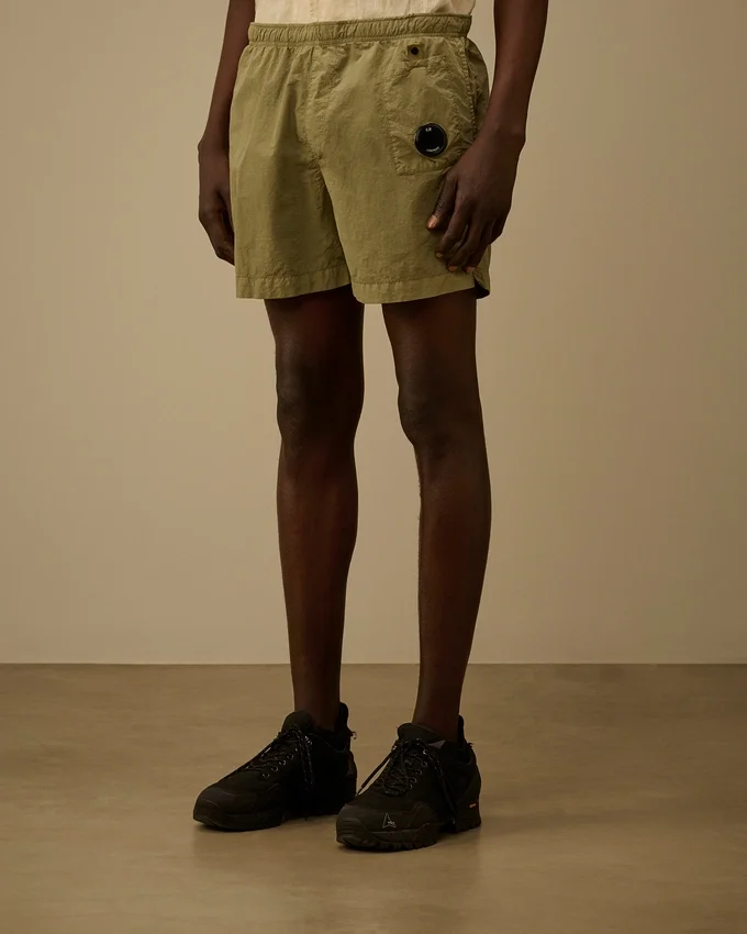 Badshorts i Flatt Nylon Lens