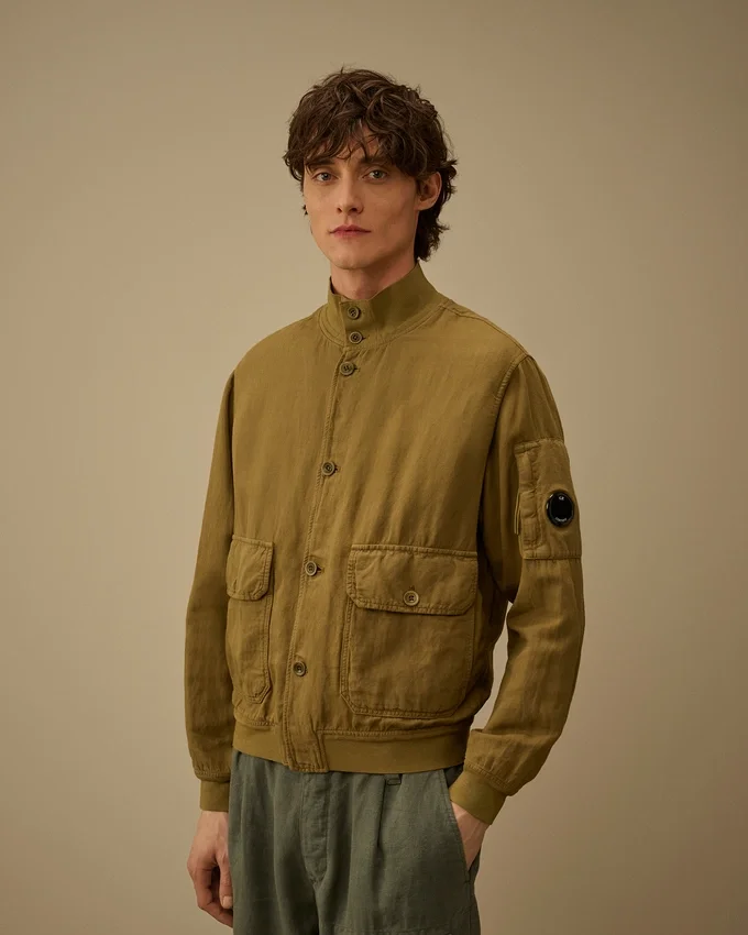 Bomberjacka i brutet twill Lens