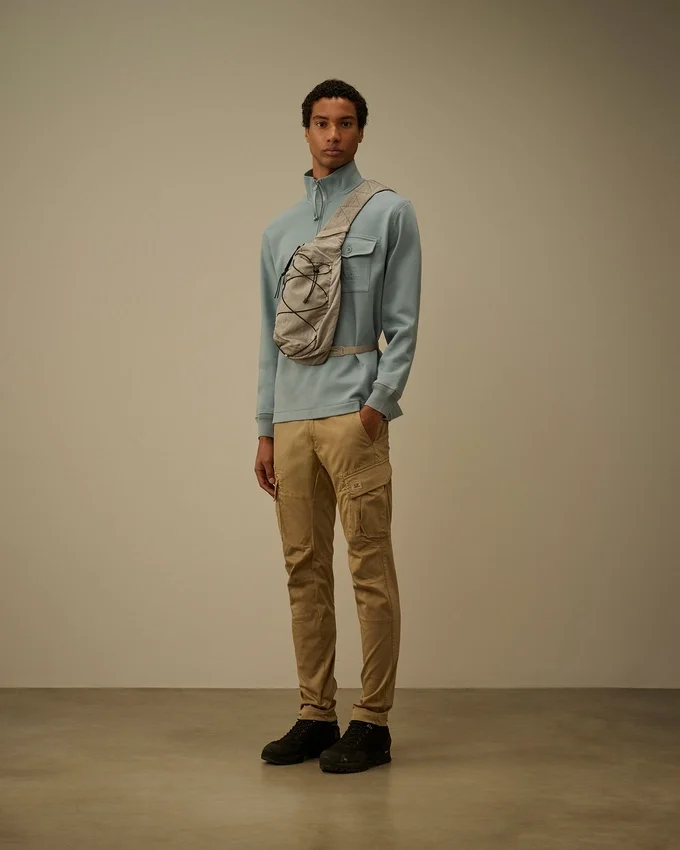 Diagonal Raised Fleece-Sweatshirt med halv dragkedja