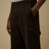 Diagonala, upphöjda fleece-cargoshorts