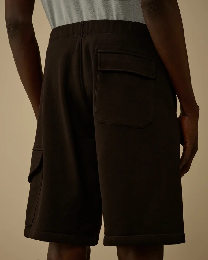 Diagonala, upphöjda fleece-cargoshorts