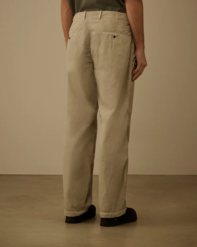Flatt Nylon Loose Pants