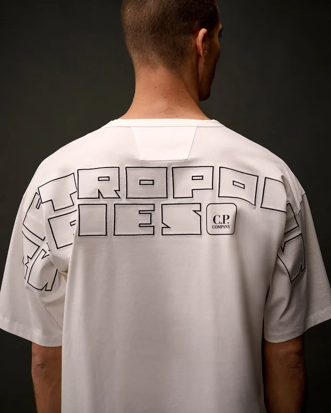 Metropolis Series: T-shirt med korta ärmar i merceriserad jersey och broderi på ryggen