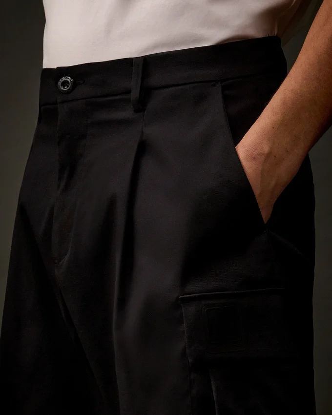 Metropolis Series: Tekniska cargoshorts i panama