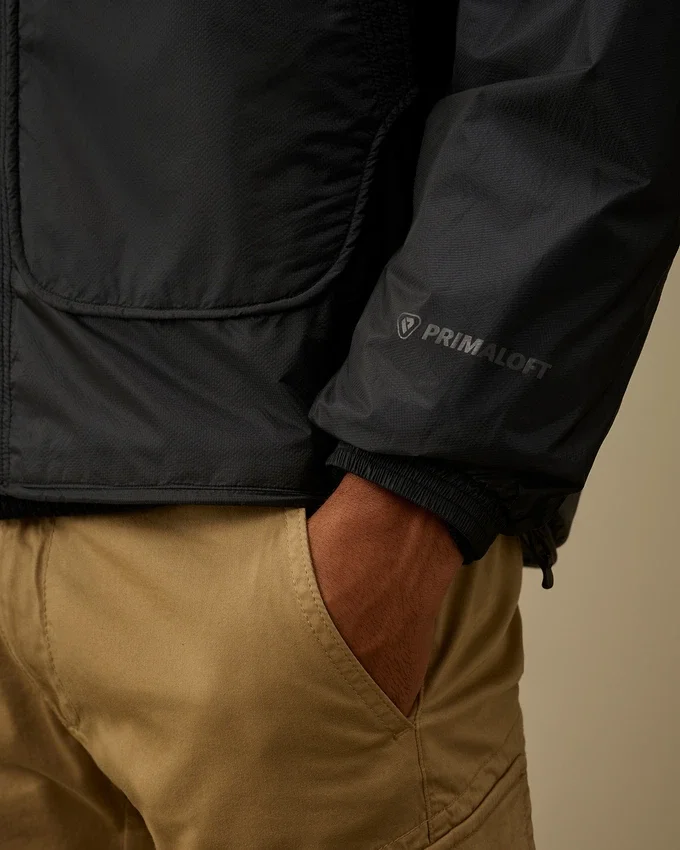 Nada Shield packbar Primaloft® Evolve-jacka med huva och Lens-detalj