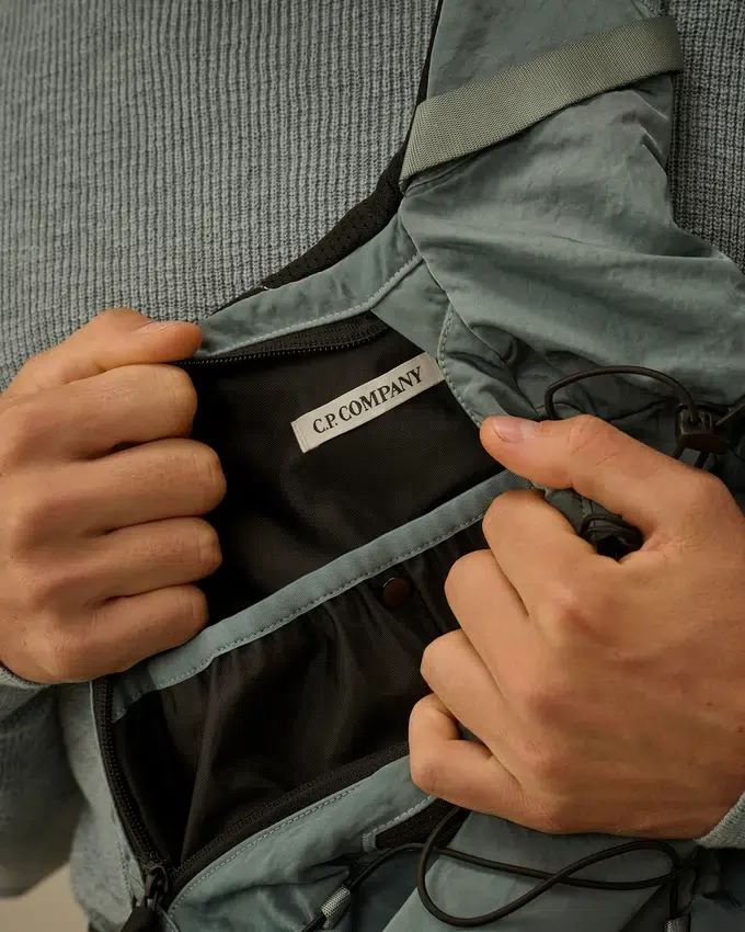 Nylon B-ryggsäck med axelrem