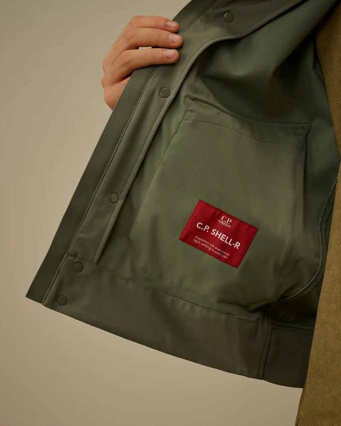C.P. Shell-R Hidden Hood Lens Jacket