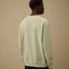 Tröja med rund hals, logotyp och resistfärgad diagonal bomullsfleece