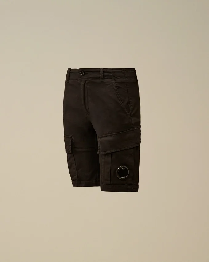 U16 Stretch-gabardin-cargoshorts with Lens