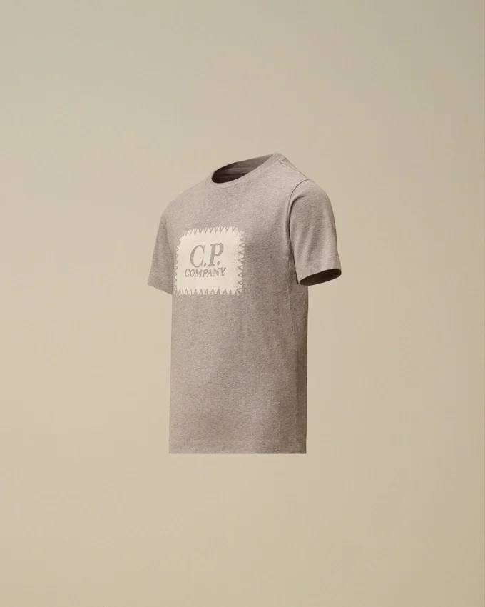 U16 T-shirt i bomullsjersey 30/1 med kort ärm och logotypetikett
